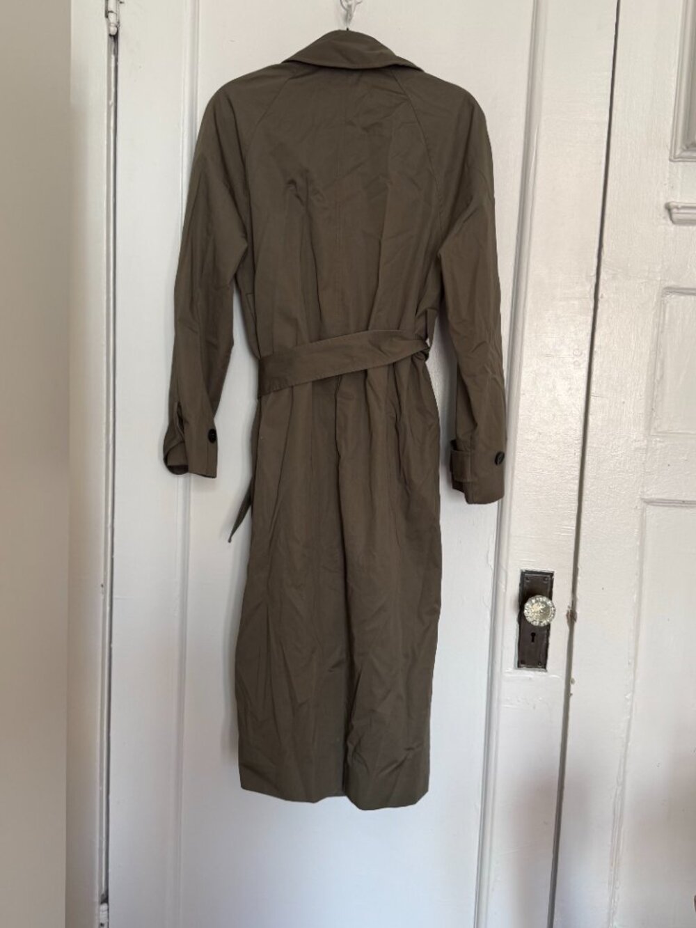 & Other Stories Relaxed Mid-Length Trench Coat in Khaki Green - Picture 3 of 4